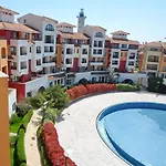 Art Marina Cape-private Host Apartament *