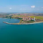 Apartament Art Marina Cape-private Host