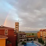 Art Marina Cape-private Host Apartament *