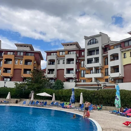 Art Marina Cape-private Host Apartament