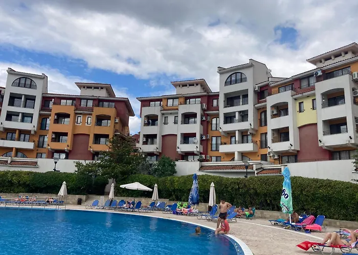 Art Marina Cape-private Host Apartament