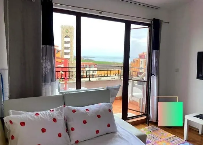 Appartamento Art Marina Cape-private Host *