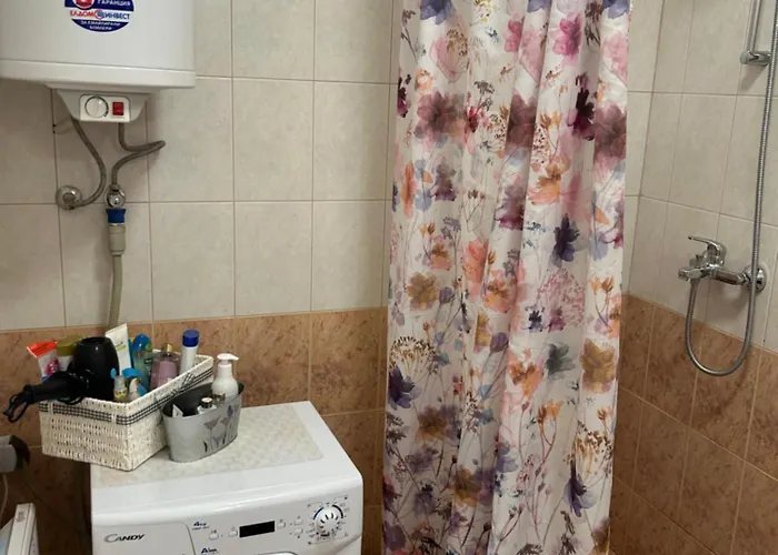 Art Marina Cape-private Host Appartamento Ravda